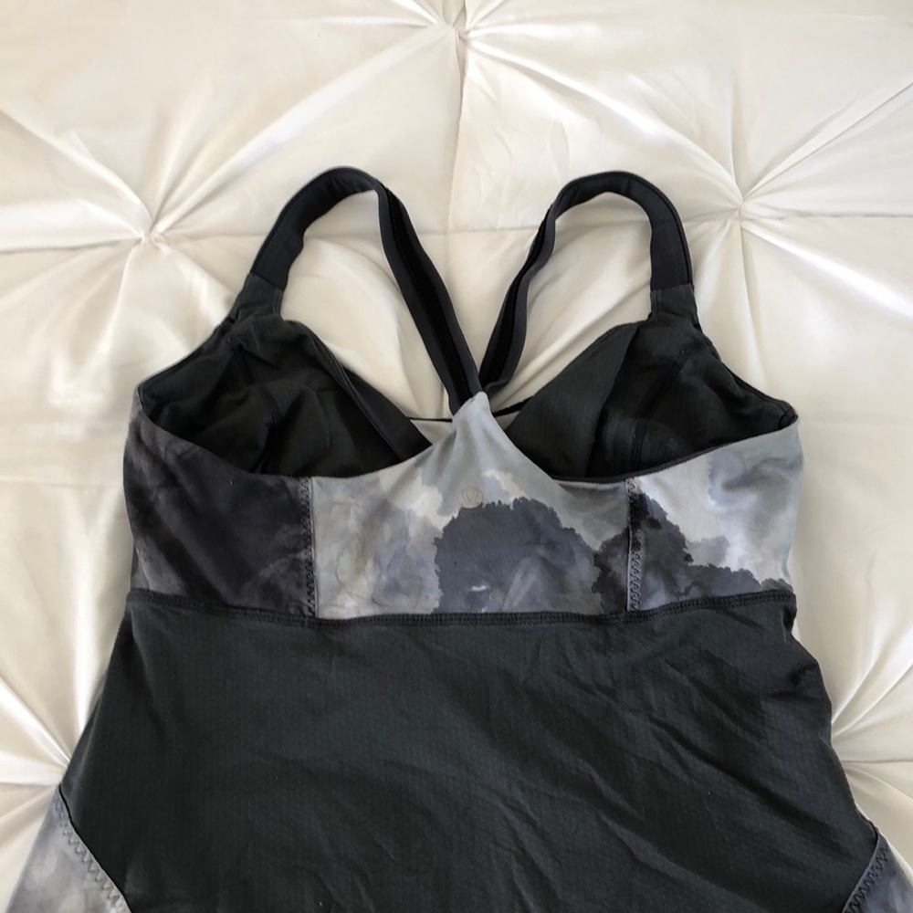 Lululemon bundle - Picture 6 of 6